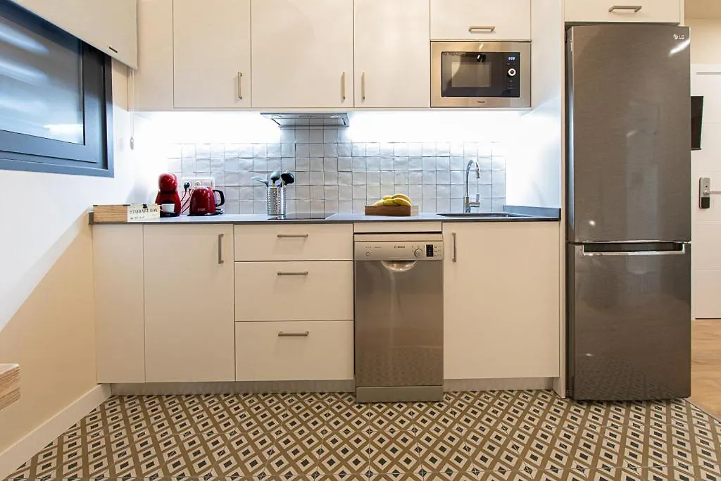 Barcelona Touch Apartments L'Hospitalet de Llobregat 0*,